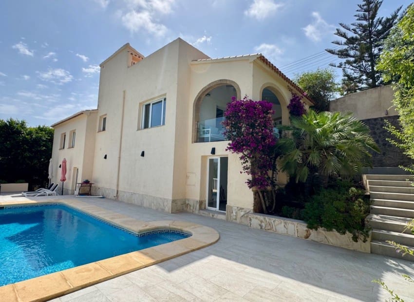 4 sovrum Villa till salu i Javea / Xabia med pool - 850 000 € (Ref: 9961599)