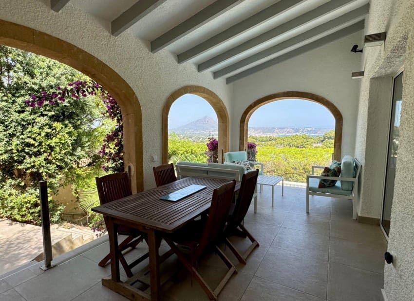 4 sovrum Villa till salu i Javea / Xabia med pool - 850 000 € (Ref: 9961599)