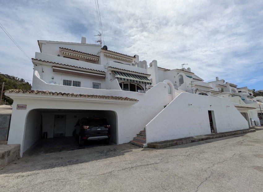1 makuuhuone Huoneisto myytävänä paikassa Moraira mukana uima-altaan 
autotalli - 210 000 € (Ref: 9964411)