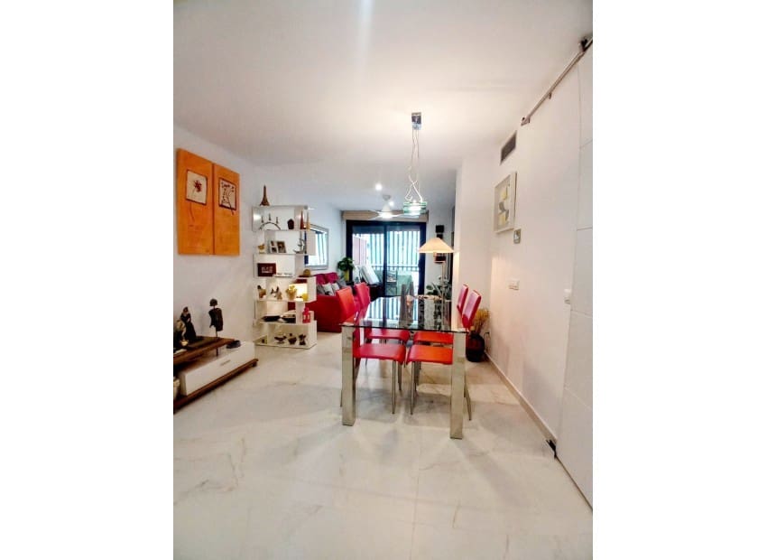 2 Zimmer Wohnung zu verkaufen in Denia mit Pool - 370.000 € (Ref: 9968902)