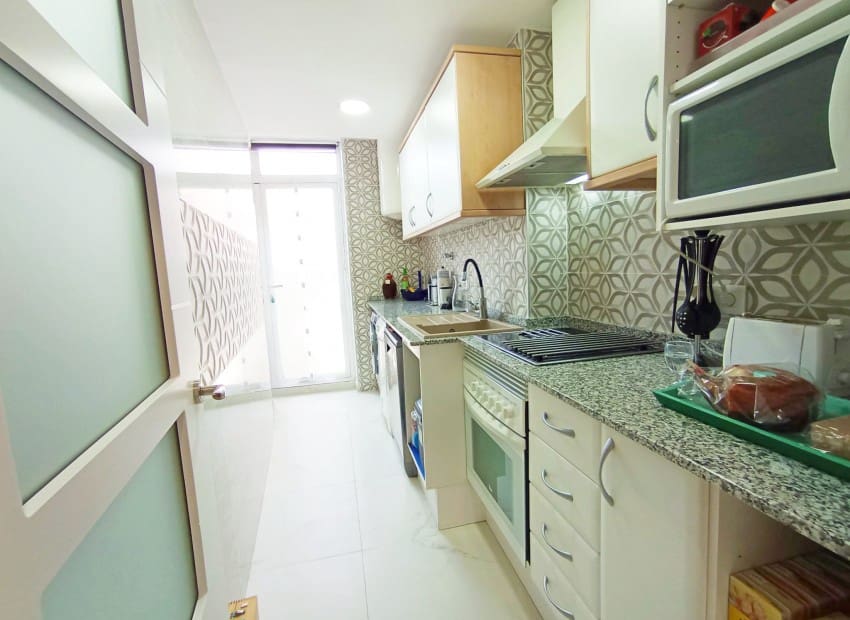 2 Zimmer Wohnung zu verkaufen in Denia mit Pool - 370.000 € (Ref: 9968902)