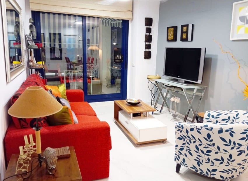 2 Zimmer Wohnung zu verkaufen in Denia mit Pool - 370.000 € (Ref: 9968902)
