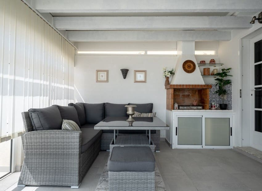 2 bedroom Villa for sale in Los Balcones with pool - € 339,900 (Ref: 9971441)