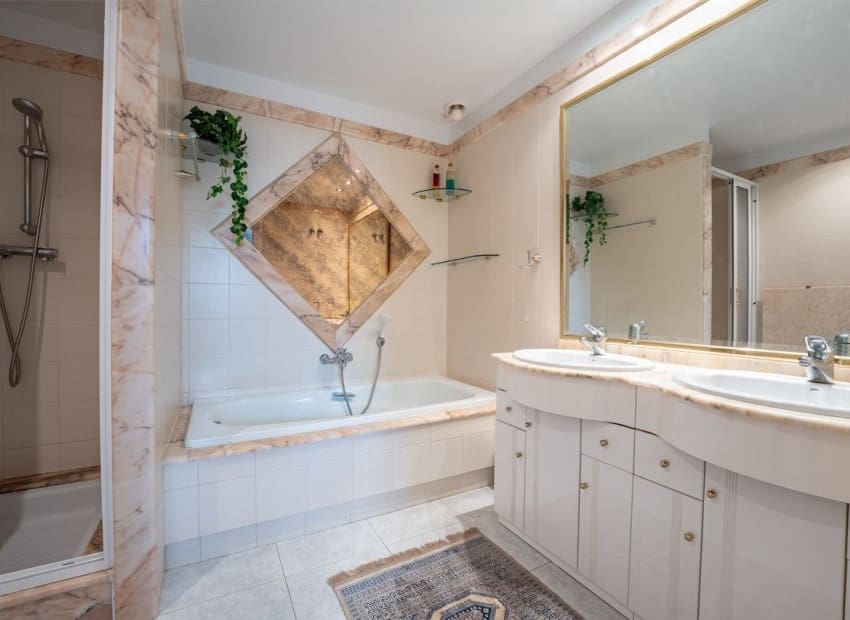 2 bedroom Villa for sale in Los Balcones with pool - € 339,900 (Ref: 9971441)