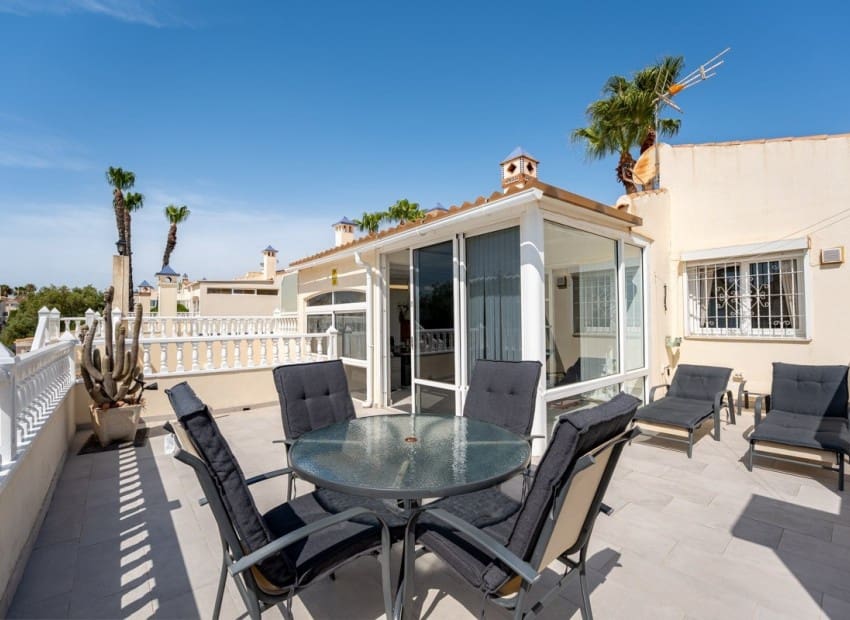 2 bedroom Villa for sale in Los Balcones with pool - € 339,900 (Ref: 9971441)