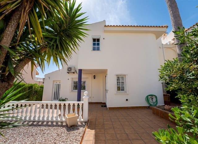 2 soverom Villa til salgs i Los Balcones med svømmebasseng - € 339 900 (Ref: 9971441)