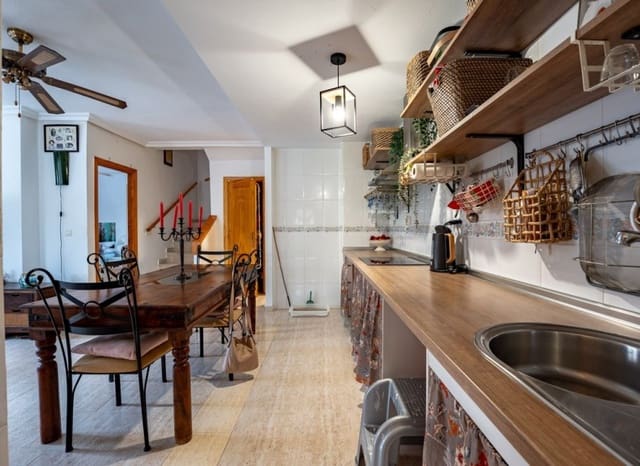3 soverom Finca/Herregård til salgs i La Florida, Orihuela med svømmebasseng - € 349 000 (Ref: 9971701)