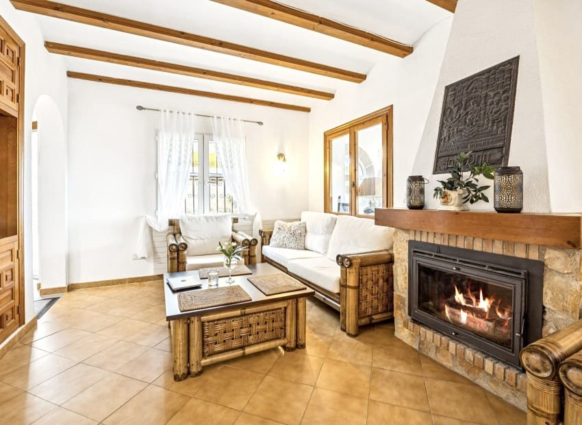 4 soverom Villa til salgs i Denia med svømmebasseng garasje - € 565 000 (Ref: 9977546)
