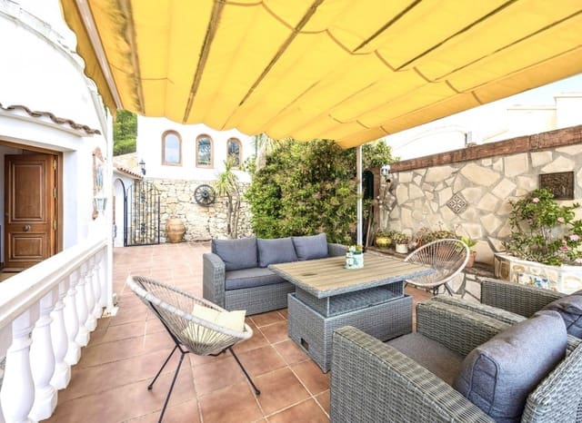 4 soverom Villa til salgs i La Pedrera - Vessanes, Dénia med svømmebasseng garasje - € 565 000 (Ref: 9977546)