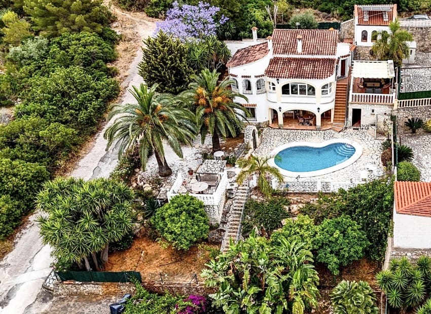 4 soverom Villa til salgs i Denia med svømmebasseng garasje - € 565 000 (Ref: 9977546)
