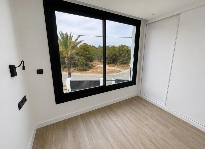 4 sovrum Semi-fristående Villa till salu i Alfaz del Pi / L'Alfas del Pi med pool garage - 850 000 € (Ref: 9979970)