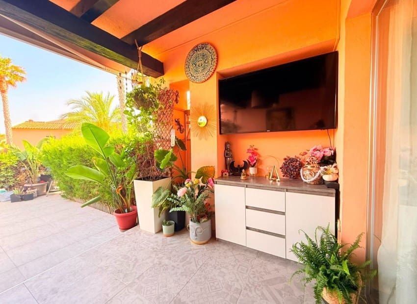 2 slaapkamer Bungalow te koop in Finestrat met zwembad garage - € 336.000 (Ref: 9980053)