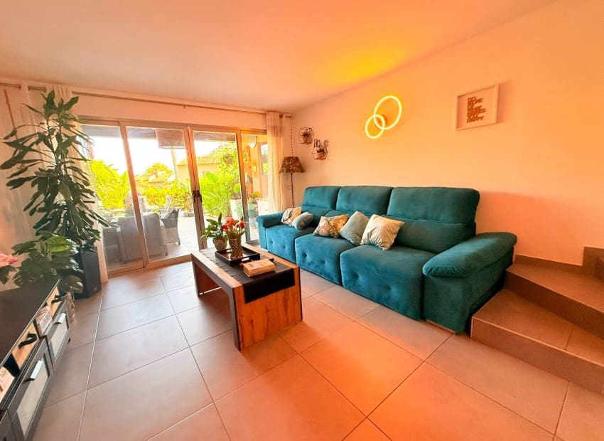 2 slaapkamer Bungalow te koop in Finestrat met zwembad garage - € 336.000 (Ref: 9980053)