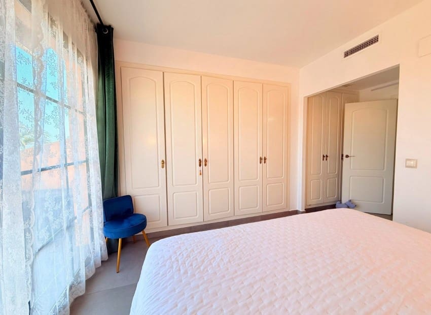 2 slaapkamer Bungalow te koop in Finestrat met zwembad garage - € 336.000 (Ref: 9980053)