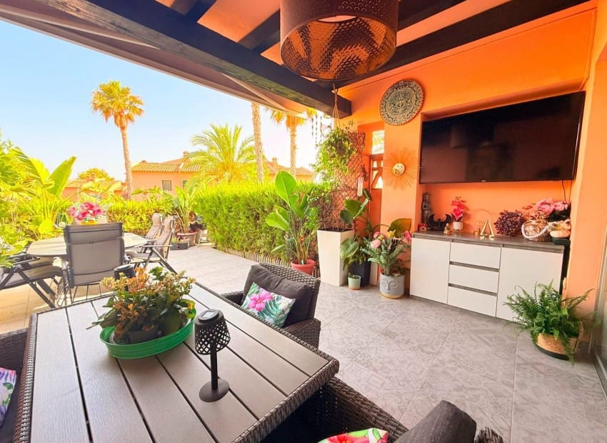 2 slaapkamer Bungalow te koop in Finestrat met zwembad garage - € 336.000 (Ref: 9980053)