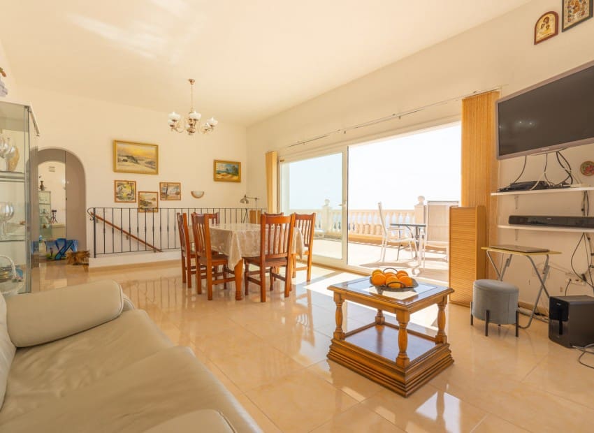 3 soverom Villa til salgs i Cumbre del Sol med svømmebasseng garasje - € 715 000 (Ref: 9981330)