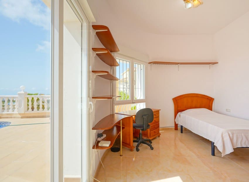 3 soverom Villa til salgs i Cumbre del Sol med svømmebasseng garasje - € 715 000 (Ref: 9981330)
