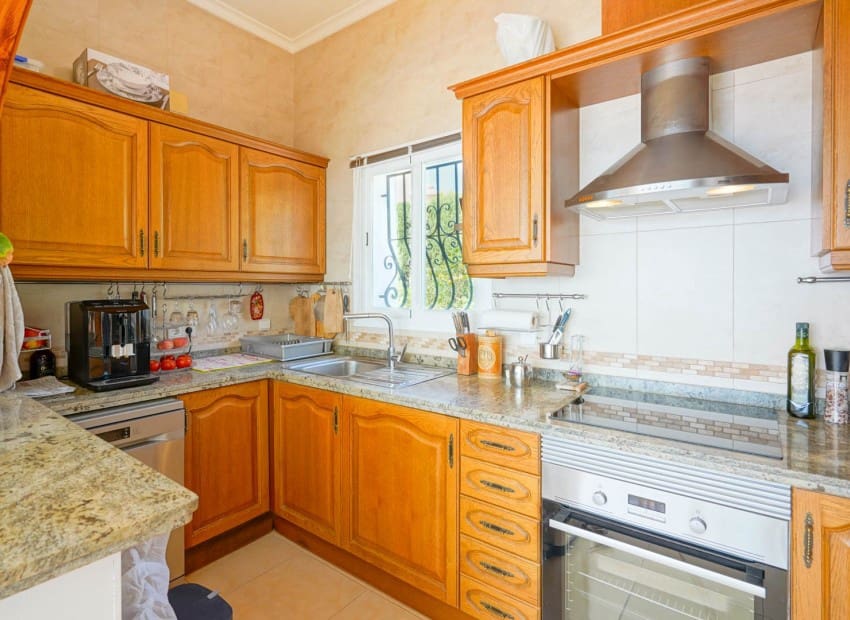3 soverom Villa til salgs i Cumbre del Sol med svømmebasseng garasje - € 715 000 (Ref: 9981330)