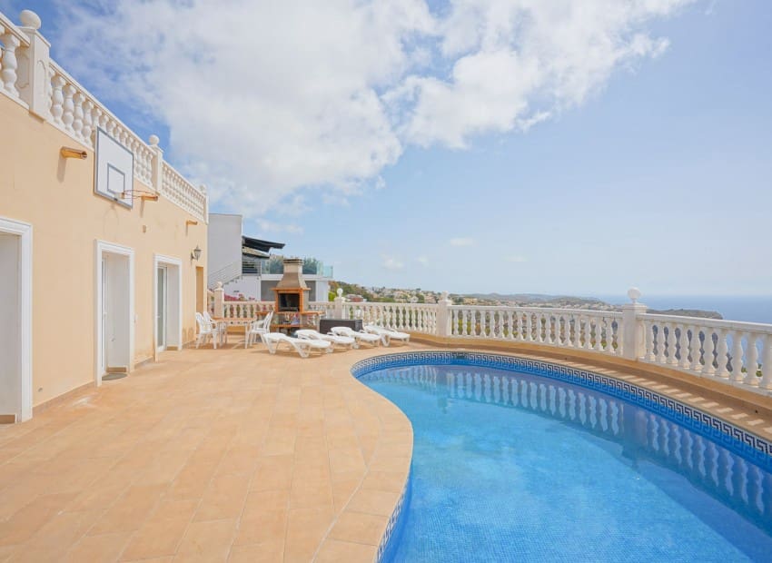 3 soverom Villa til salgs i Cumbre del Sol med svømmebasseng garasje - € 715 000 (Ref: 9981330)