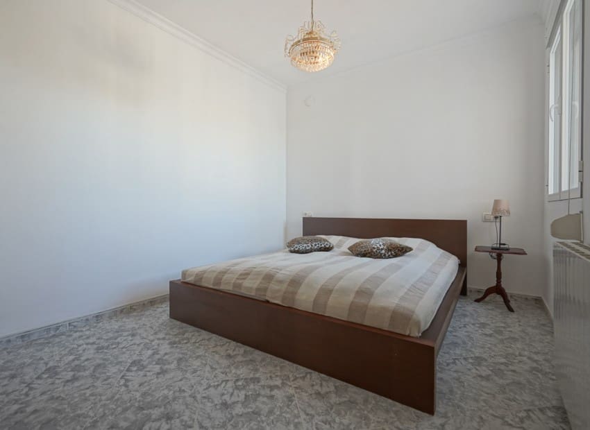 4 chambre Villa/Maison à vendre à Calpe / Calp avec piscine garage - 690 000 € (Ref: 9981331)