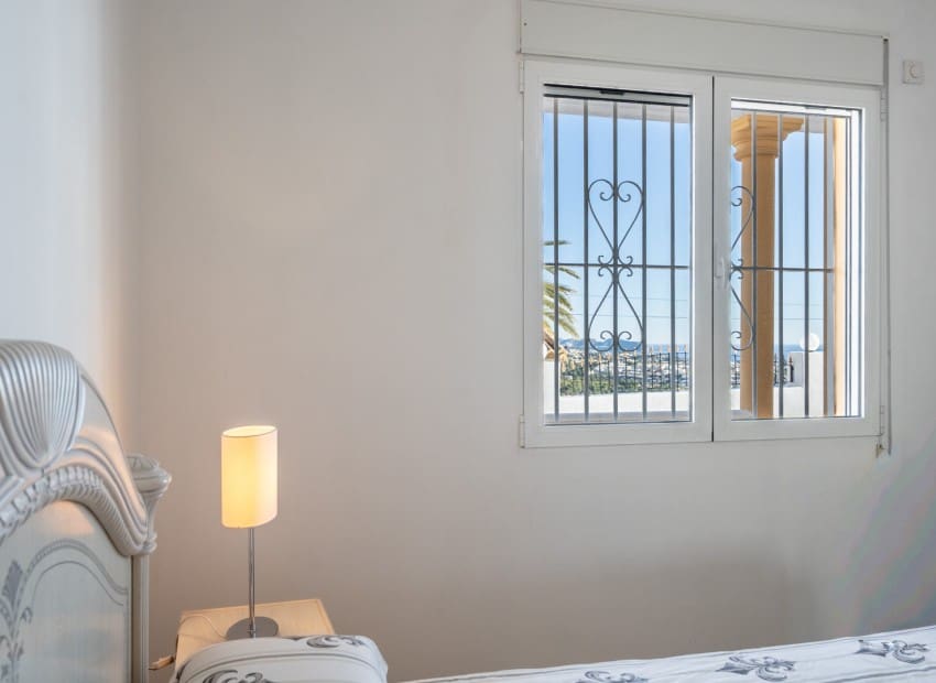 4 chambre Villa/Maison à vendre à Calpe / Calp avec piscine garage - 690 000 € (Ref: 9981331)