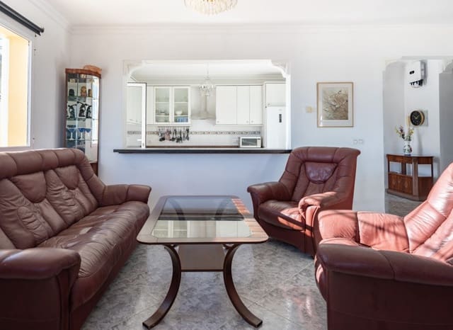 4 soveværelse Villa til salg i Oltamar - Cucarres, Calpe / Calp med swimmingpool garage - € 690.000 (Ref: 9981331)