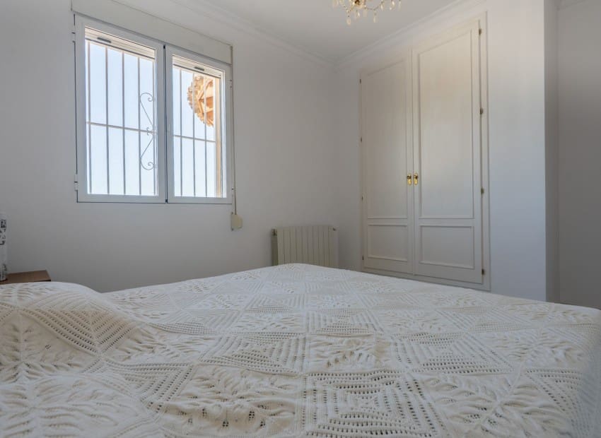 4 chambre Villa/Maison à vendre à Calpe / Calp avec piscine garage - 690 000 € (Ref: 9981331)