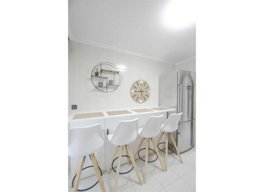 4 soverom Leilighet til salgs i La Manga del Mar Menor med garasje - € 530 000 (Ref: 9985306)