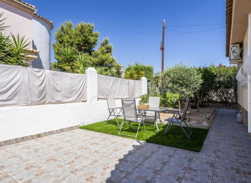3 sovrum Villa till salu i Valle del Sol med pool garage - 250 000 € (Ref: 9985651)