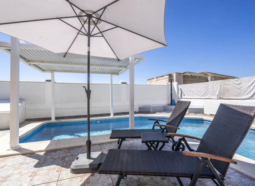 3 sovrum Villa till salu i Valle del Sol med pool garage - 250 000 € (Ref: 9985651)