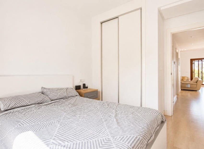 2 sovrum Lägenhet till salu i Banos y Mendigo med pool - 185 000 € (Ref: 9985652)