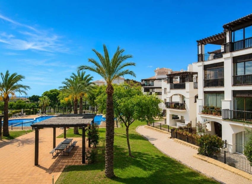 2 sovrum Lägenhet till salu i Banos y Mendigo med pool - 185 000 € (Ref: 9985652)