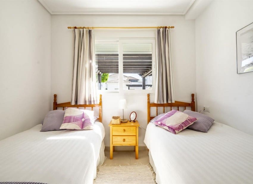2 Zimmer Haus zu verkaufen in La Torre Golf Resort mit Garage - 195.000 € (Ref: 9985762)