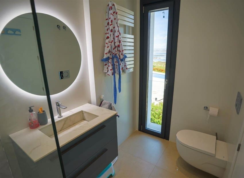 4 soverom Villa til salgs i La Manga del Mar Menor med svømmebasseng garasje - € 2 150 000 (Ref: 9985764)