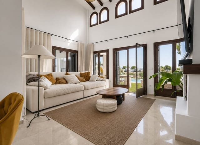 3 soverom Villa til salgs i El Valle Golf Resort, Murcia by med svømmebasseng - € 520 000 (Ref: 9985765)