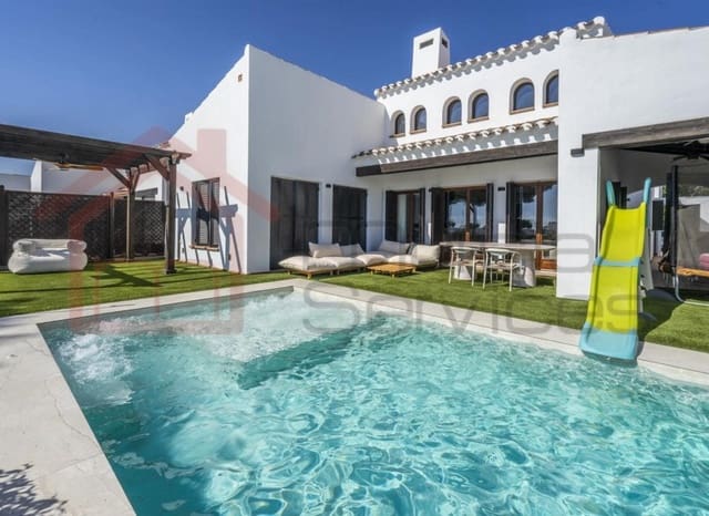 3 soveværelse Villa til salg i El Valle Golf Resort, Murcia by med swimmingpool - € 520.000 (Ref: 9985765)