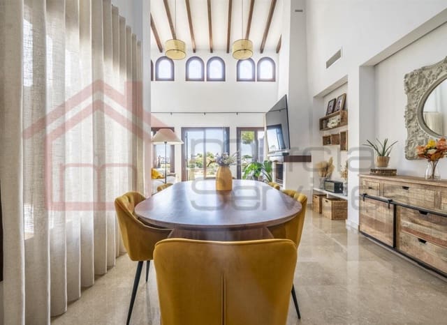 3 soveværelse Villa til salg i El Valle Golf Resort, Murcia by med swimmingpool - € 520.000 (Ref: 9985765)
