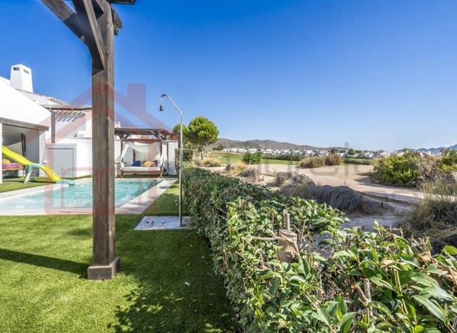 3 soveværelse Villa til salg i El Valle Golf Resort, Murcia by med swimmingpool - € 520.000 (Ref: 9985765)