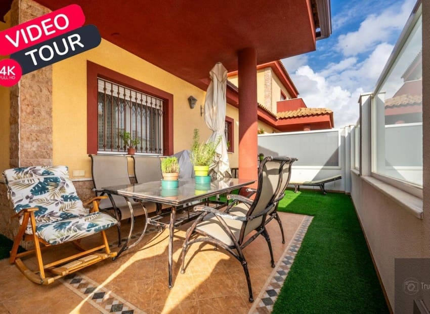 5 bedroom Villa for sale in Torre-Pacheco with pool garage - € 445,000 (Ref: 9985767)