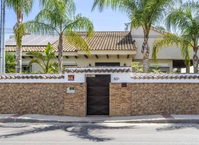 4 bedroom Villa for sale in Beniel with pool garage - € 595,000 (Ref: 9985768)