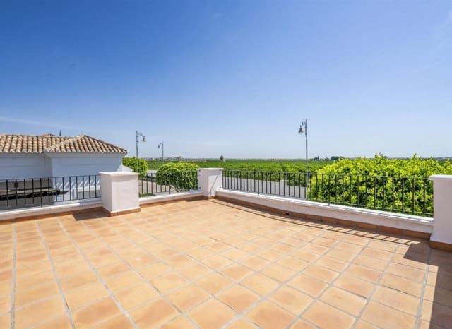 Chalet de 2 habitaciones en La Torre Golf Resort, Torre-Pacheco en venta con piscina garaje - 310.000 € (Ref: 9985770)