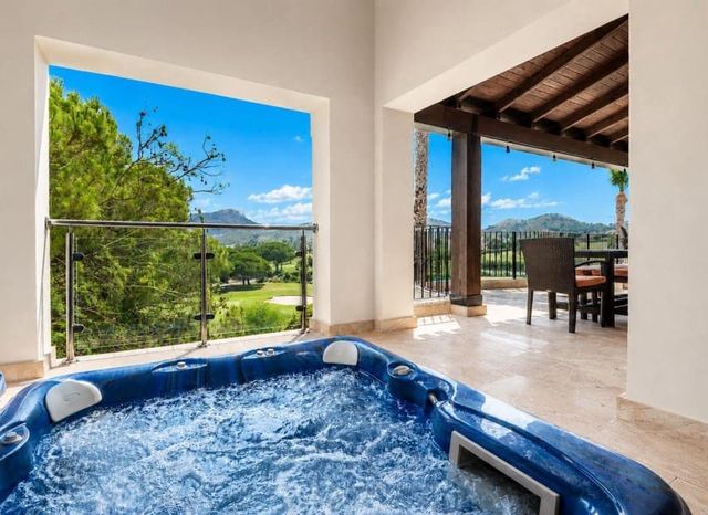 4 soverom Villa til salgs i La Manga Club, Cartagena med svømmebasseng garasje - € 3 219 748 (Ref: 9985771)