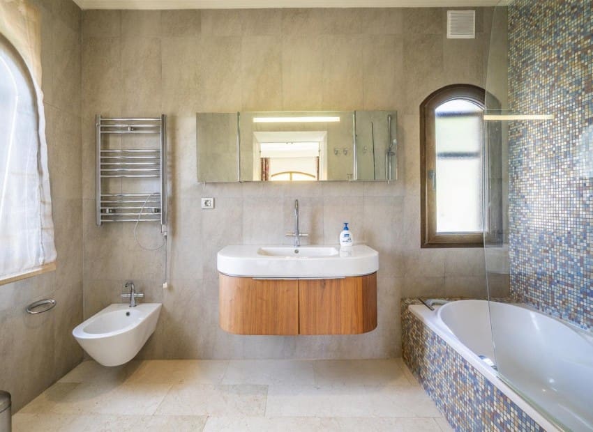 4 bedroom Villa for sale in La Manga Club with pool garage - € 3,219,748 (Ref: 9985771)