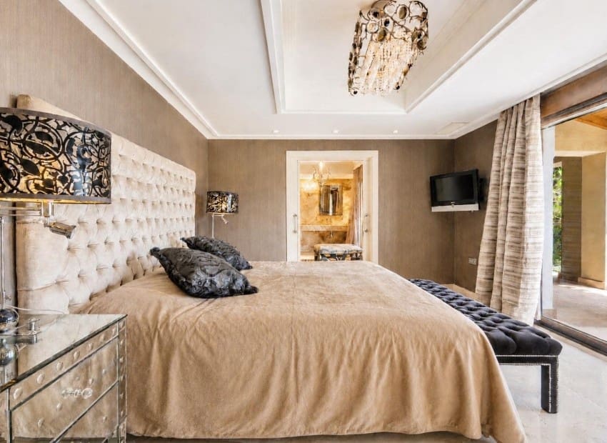 4 bedroom Villa for sale in La Manga Club with pool garage - € 3,219,748 (Ref: 9985771)