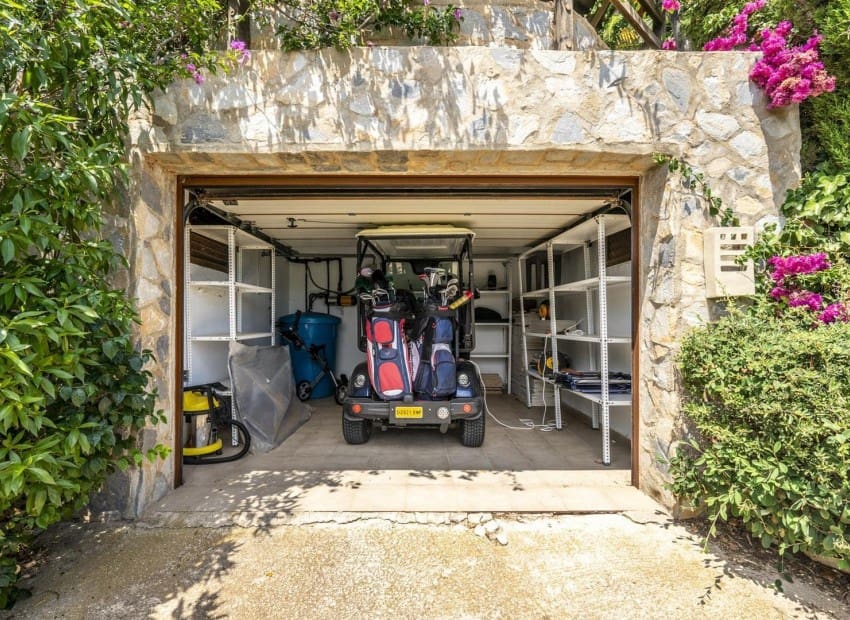 4 bedroom Villa for sale in La Manga Club with pool garage - € 3,219,748 (Ref: 9985771)