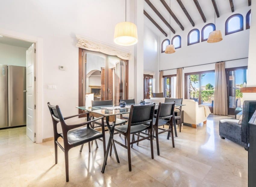 3 sypialnia Willa na sprzedaż w El Valle Golf Resort z basenem - 480 000 € (Ref: 9986113)