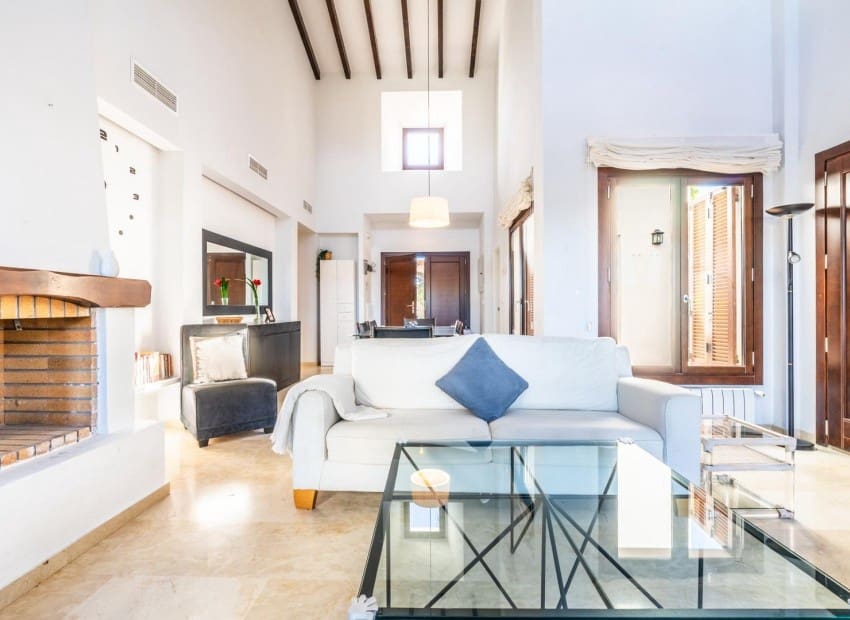 3 sypialnia Willa na sprzedaż w El Valle Golf Resort z basenem - 480 000 € (Ref: 9986113)