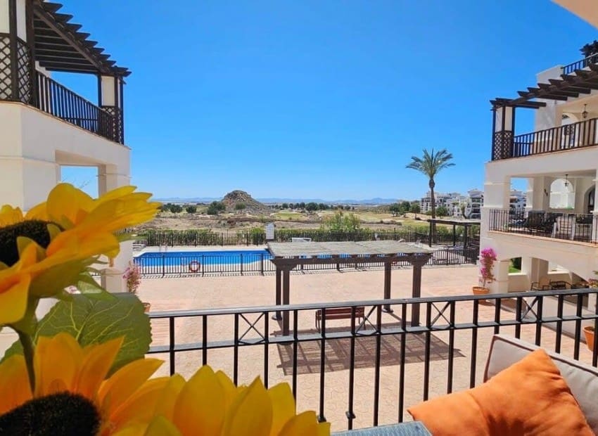 Apartamento de 2 habitaciones en El Valle Golf Resort en venta con piscina - 170.000 € (Ref: 9986116)