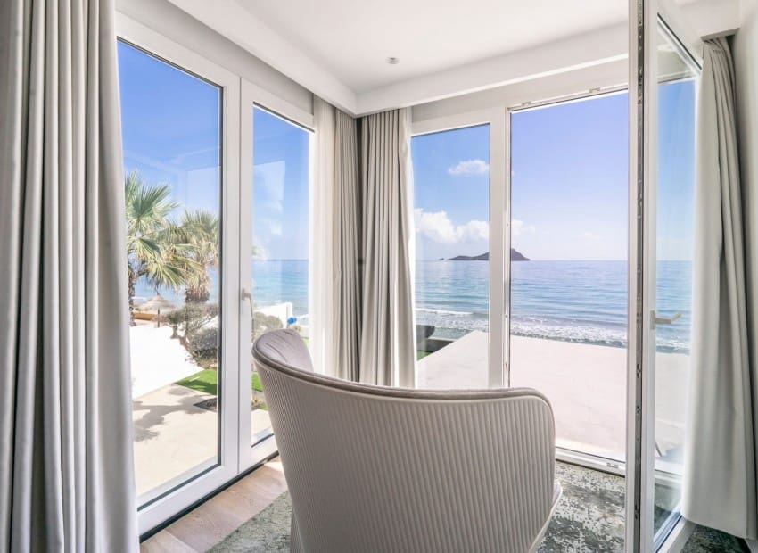 3 soverom Villa til salgs i La Manga del Mar Menor med garasje - € 1 650 000 (Ref: 9986117)