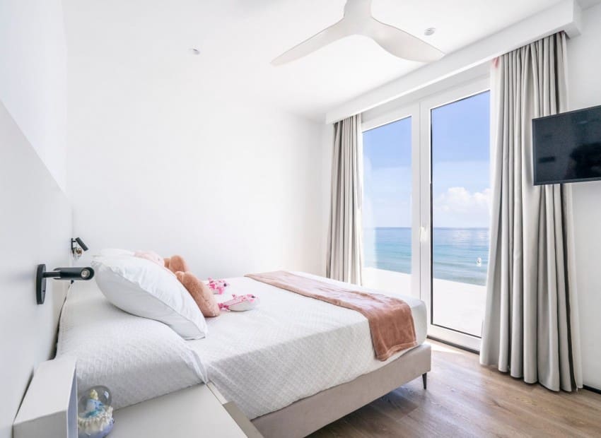 3 soverom Villa til salgs i La Manga del Mar Menor med garasje - € 1 650 000 (Ref: 9986117)